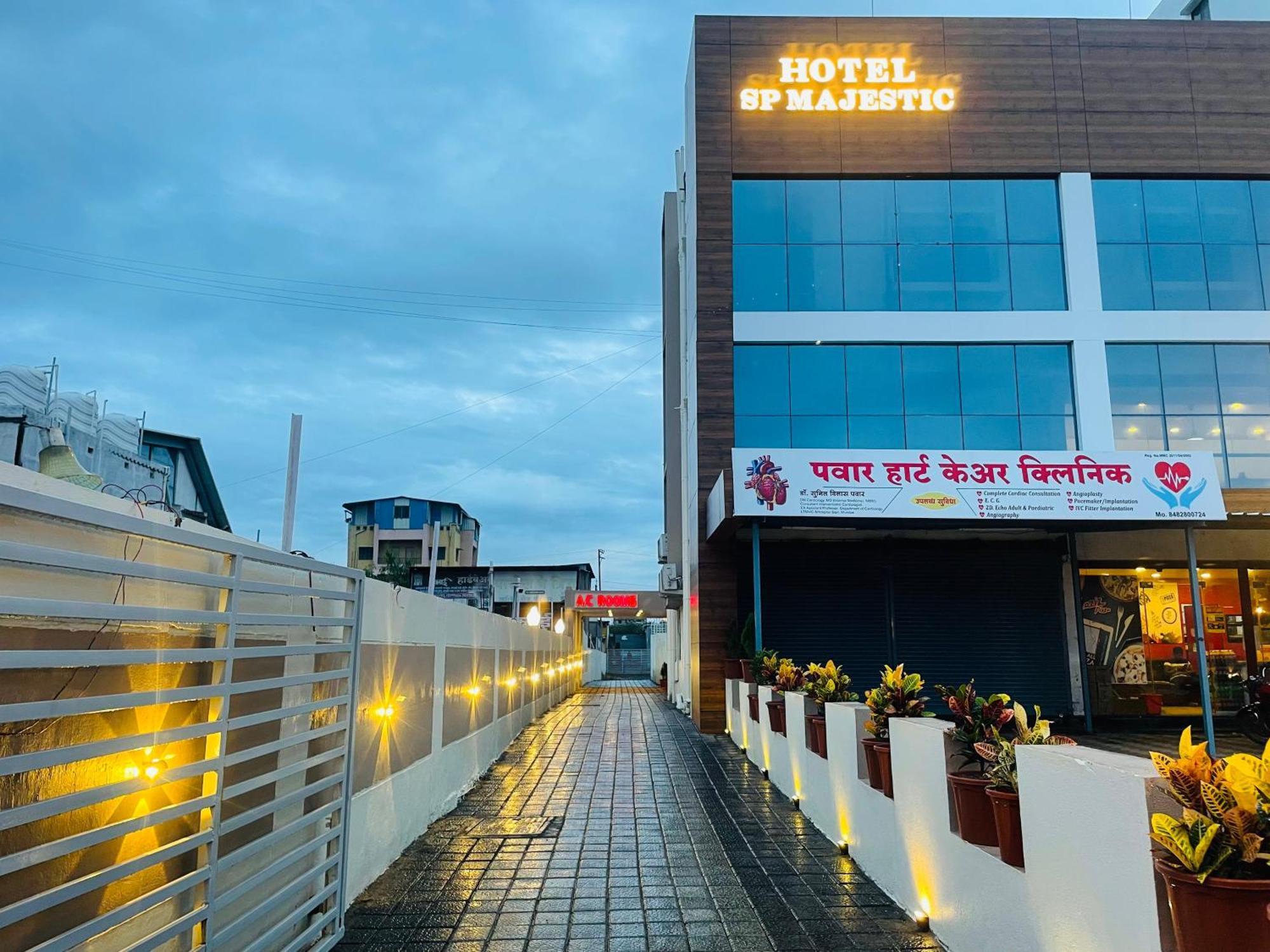 Hotel Sp Majestic Pandharpur Exterior foto